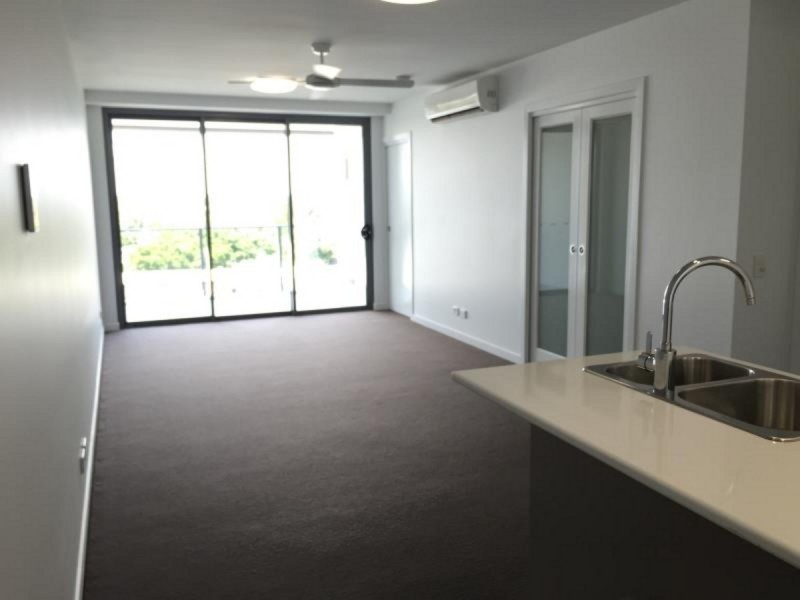 703/2-4 Victoria Parade, Rockhampton City QLD 4700